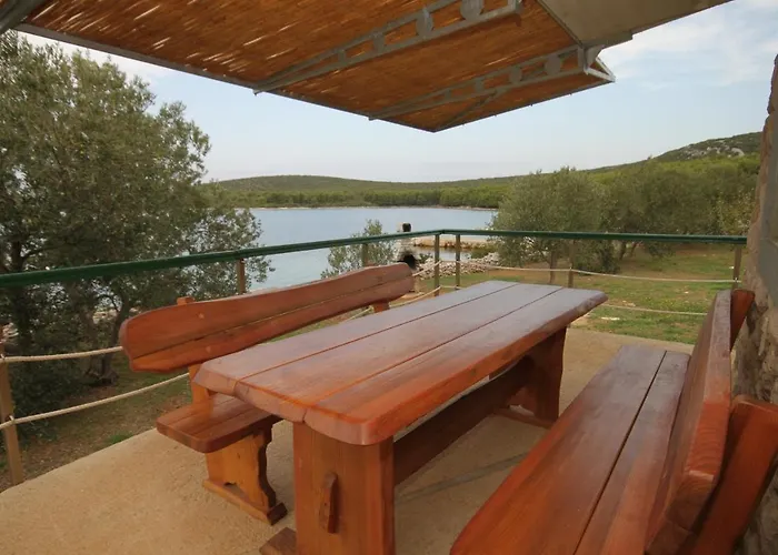 Seaside House For Families With Children Cove Sveti Ante, Pasman - 8499 Kraj (Zadar)