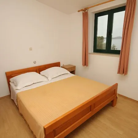 Seaside House For Families With Children Cove Sveti Ante, Pasman - 8499 Nyaraló Kraj